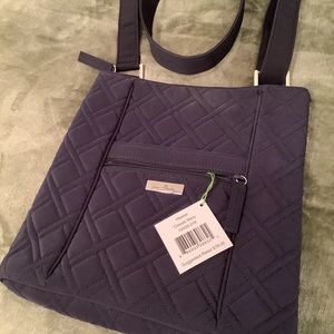 NWT Vera Bradley Hipster in Classic Navy